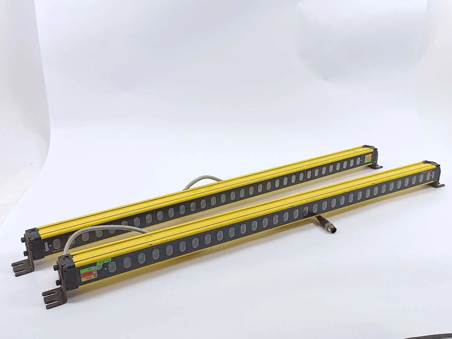 SUNX SF2-EH32P