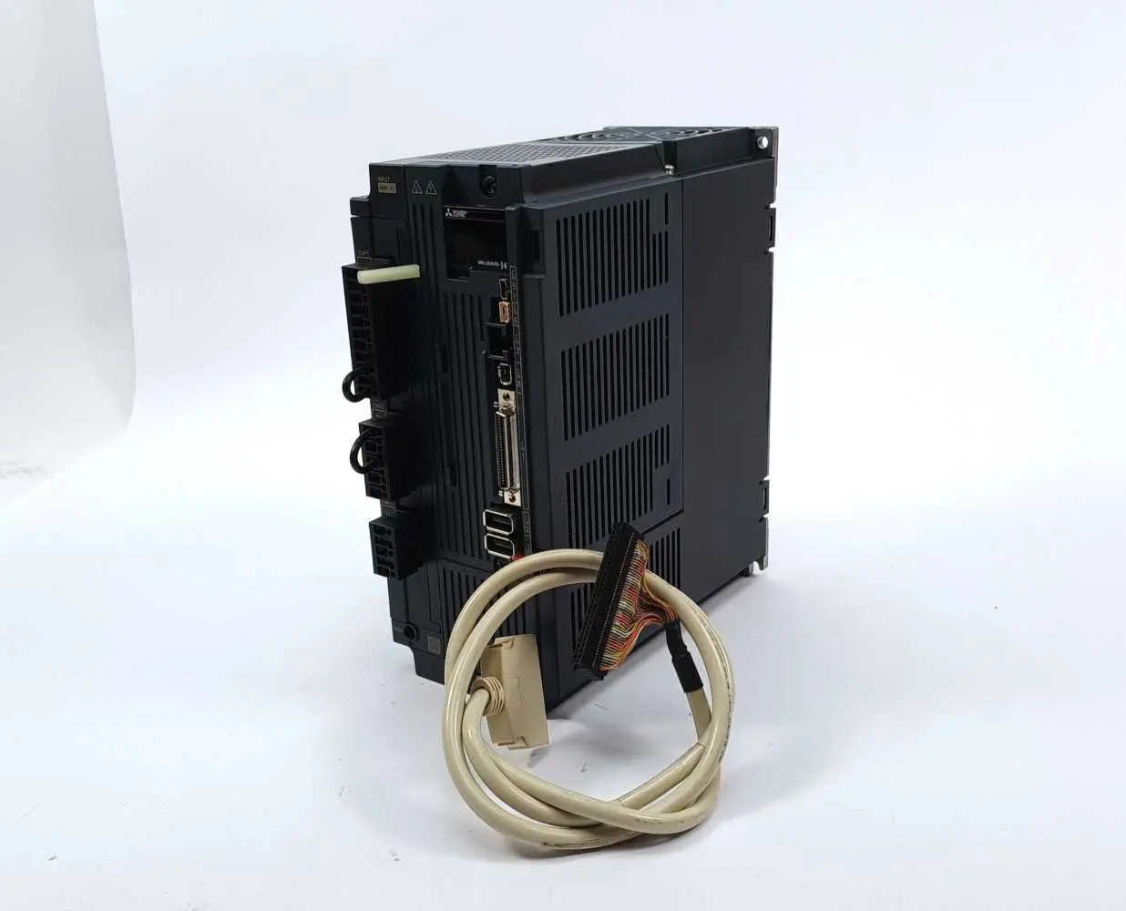 Produktfoto 1 von Mitsubishi MR-J4-350A4-RJ