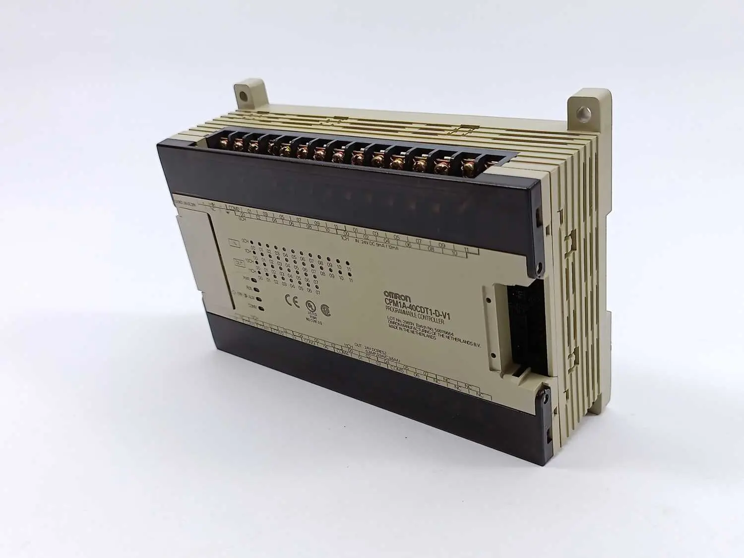 Produktfoto 1 von OMRON CPM1A-40CDT1-D-V1