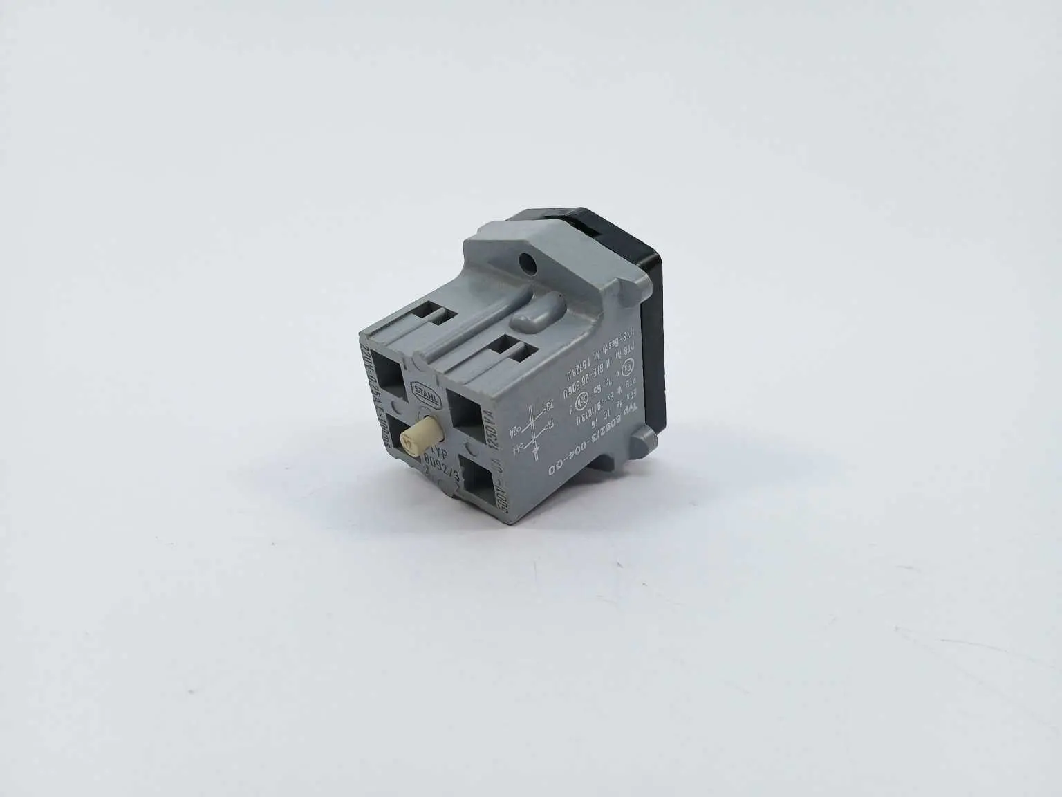 Stahl 8092/3-004-00
