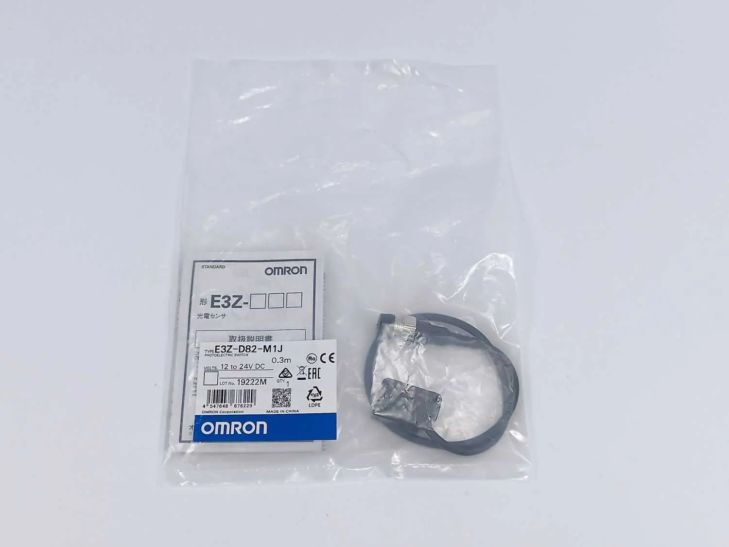 Produktfoto 1 von OMRON E3Z-D82-M1J