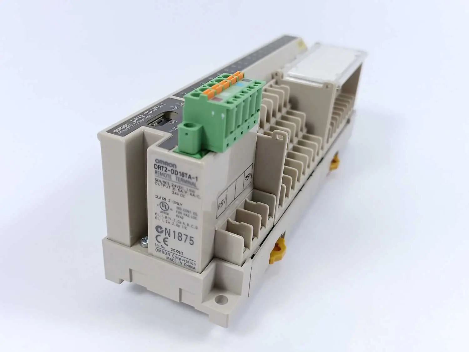 Produktfoto 1 von OMRON DRT2-OD16TA-1