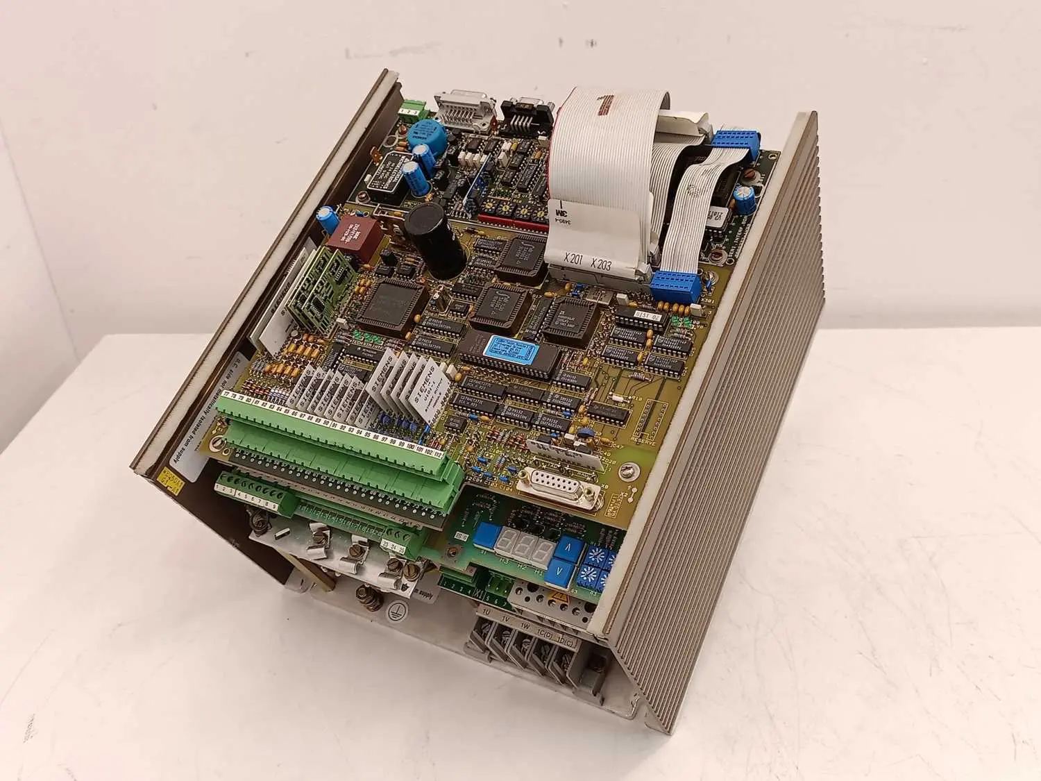 Produktfoto 1 von Siemens 6RA2218-6DV62-0