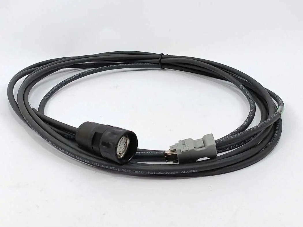 Produktfoto 1 von OMRON R88A-CRWA005C-DE