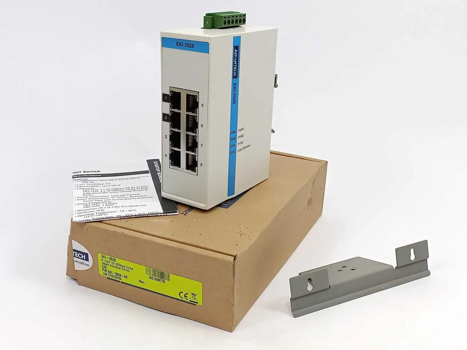 Produktfoto 1 von Advantech EKI-3528-AE