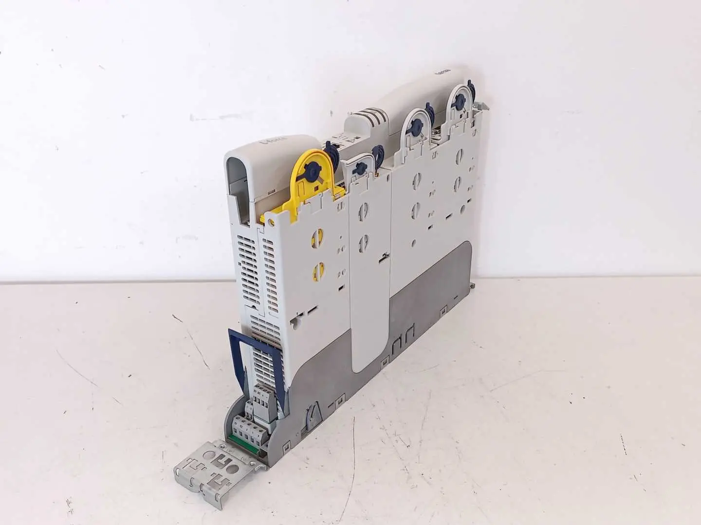 Produktfoto 1 von LENZE E94ASHE0024B33NNPM
