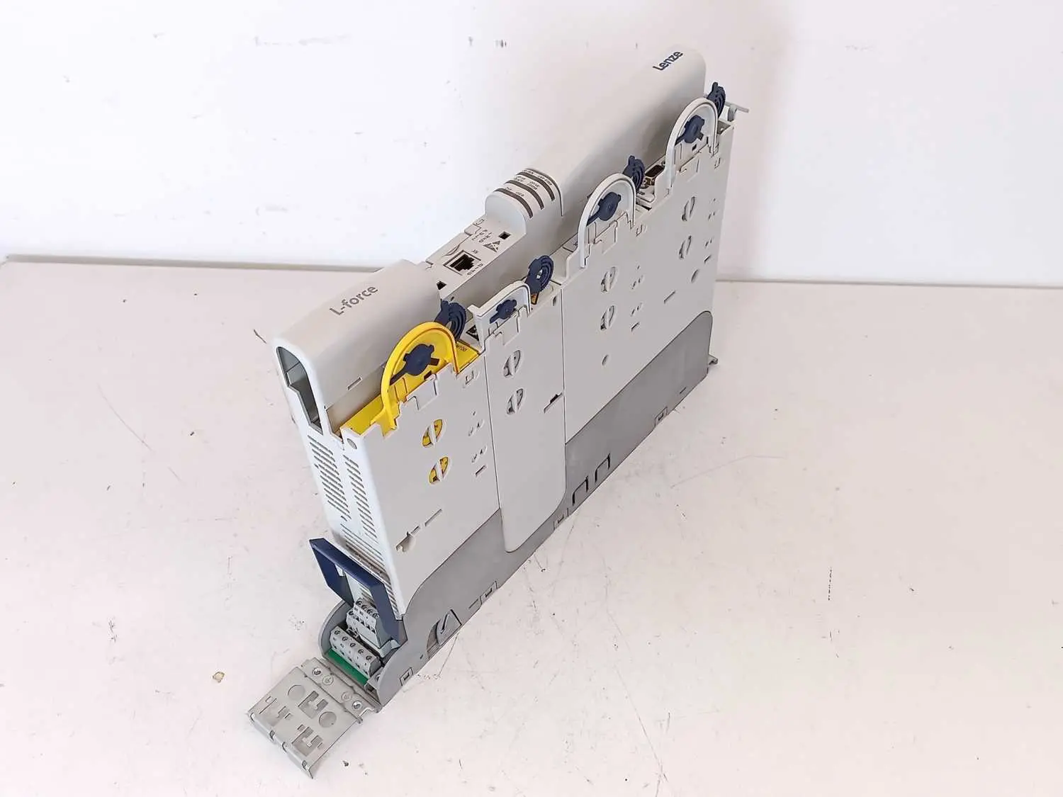 Produktfoto 1 von LENZE E94ASHE0034A33PMNN