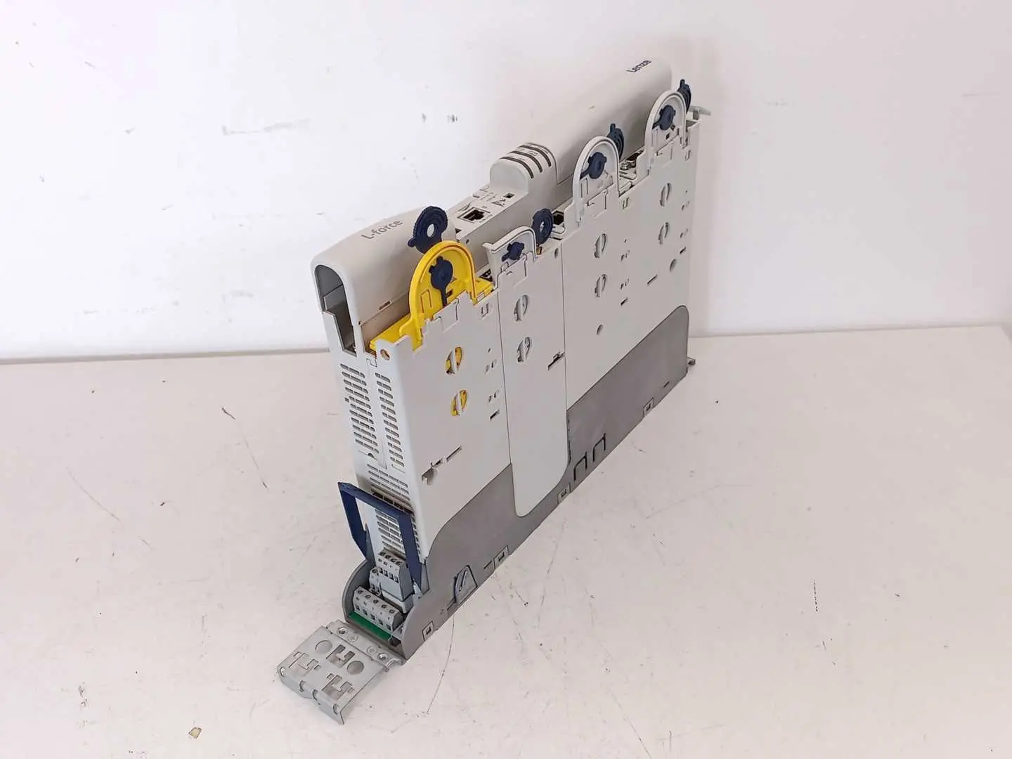 Produktfoto 1 von LENZE E94ASHE0034A33PMNN