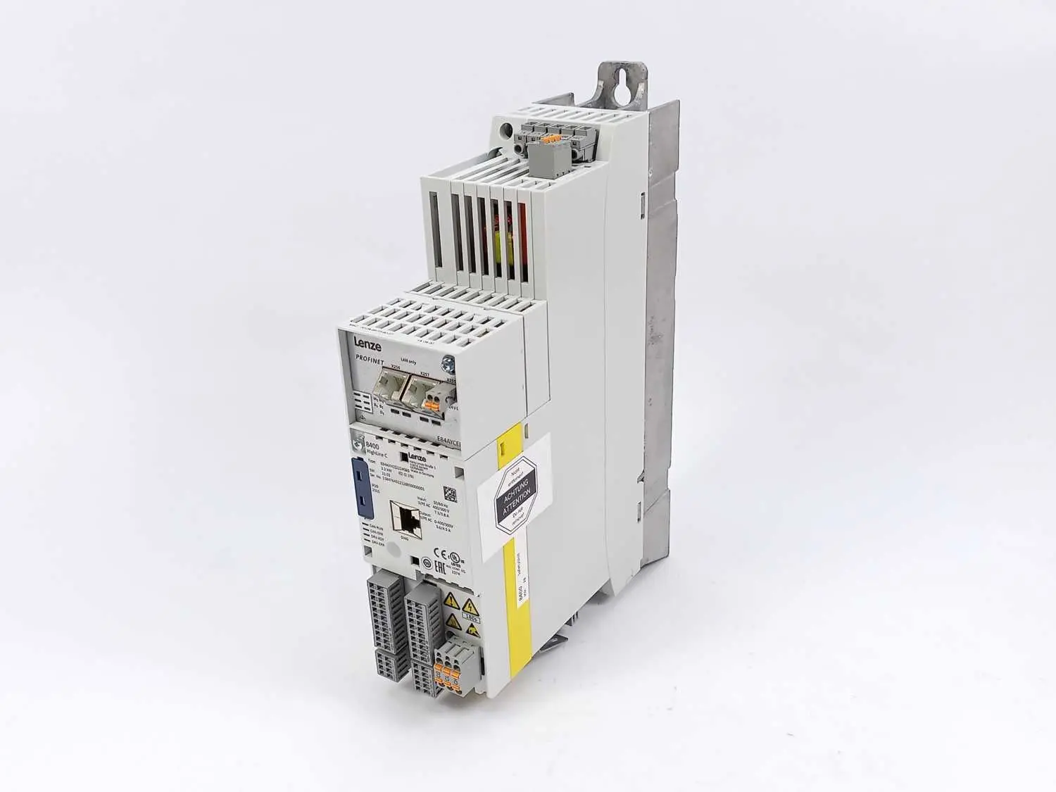 Produktfoto 1 von LENZE E84AVHCE2224SB0-ERXXX