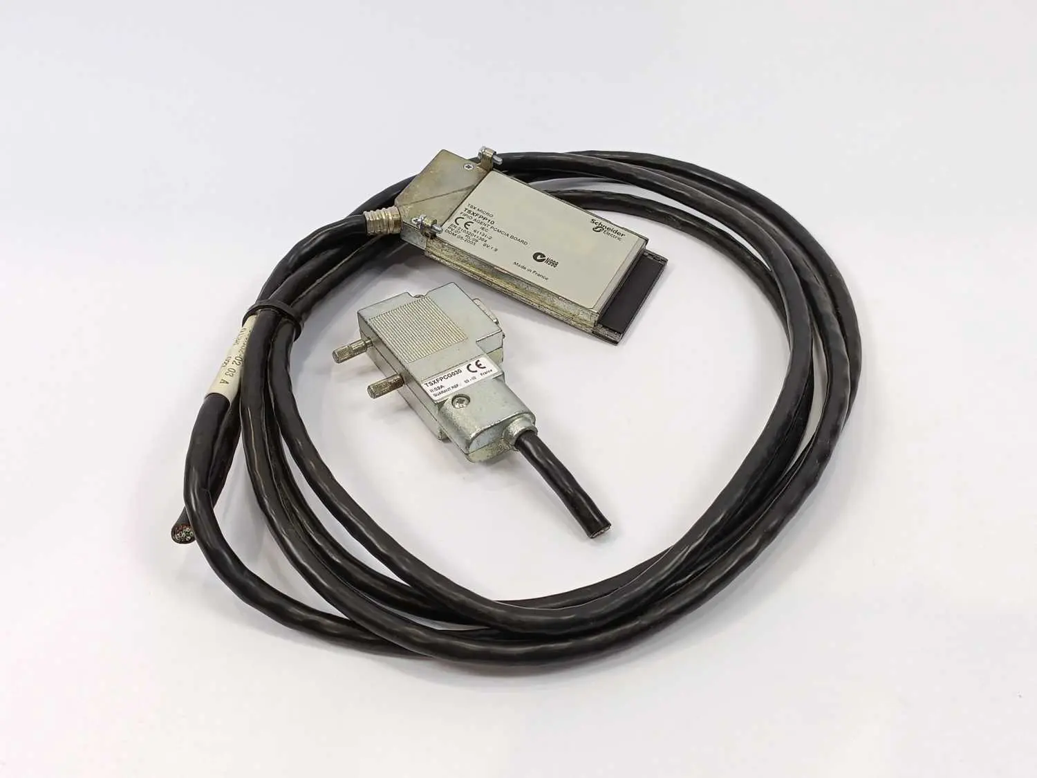 Produktfoto 1 von SchneiderE TSXFPP10, cable cuttet