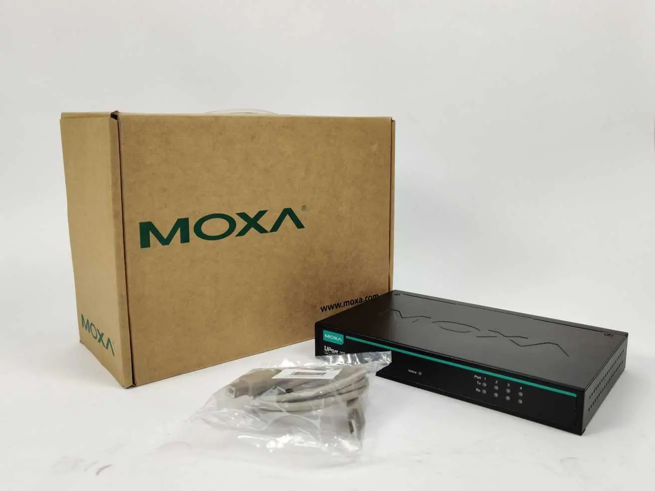 Produktfoto 1 von Moxa 3093034000014