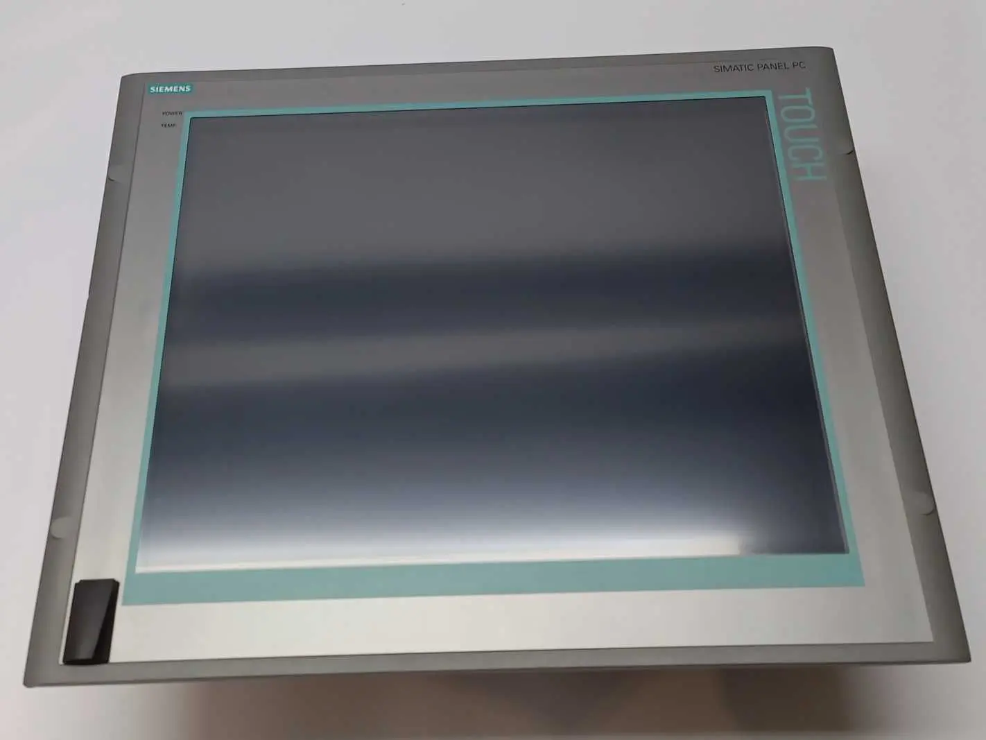 Produktfoto 1 von Siemens 6AV7894-0BD50-1BC0