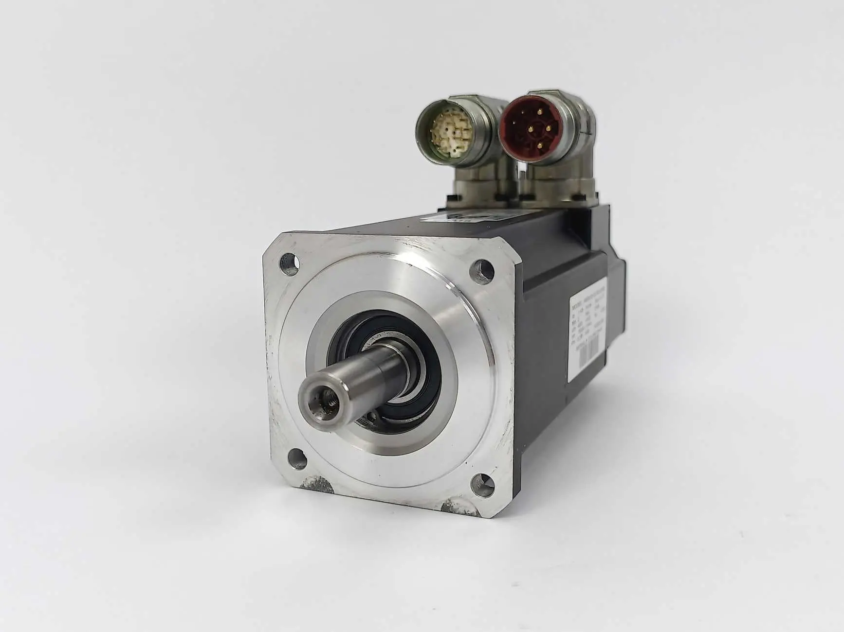 Produktfoto 1 von Beckhoff AM3032-0C30-0000