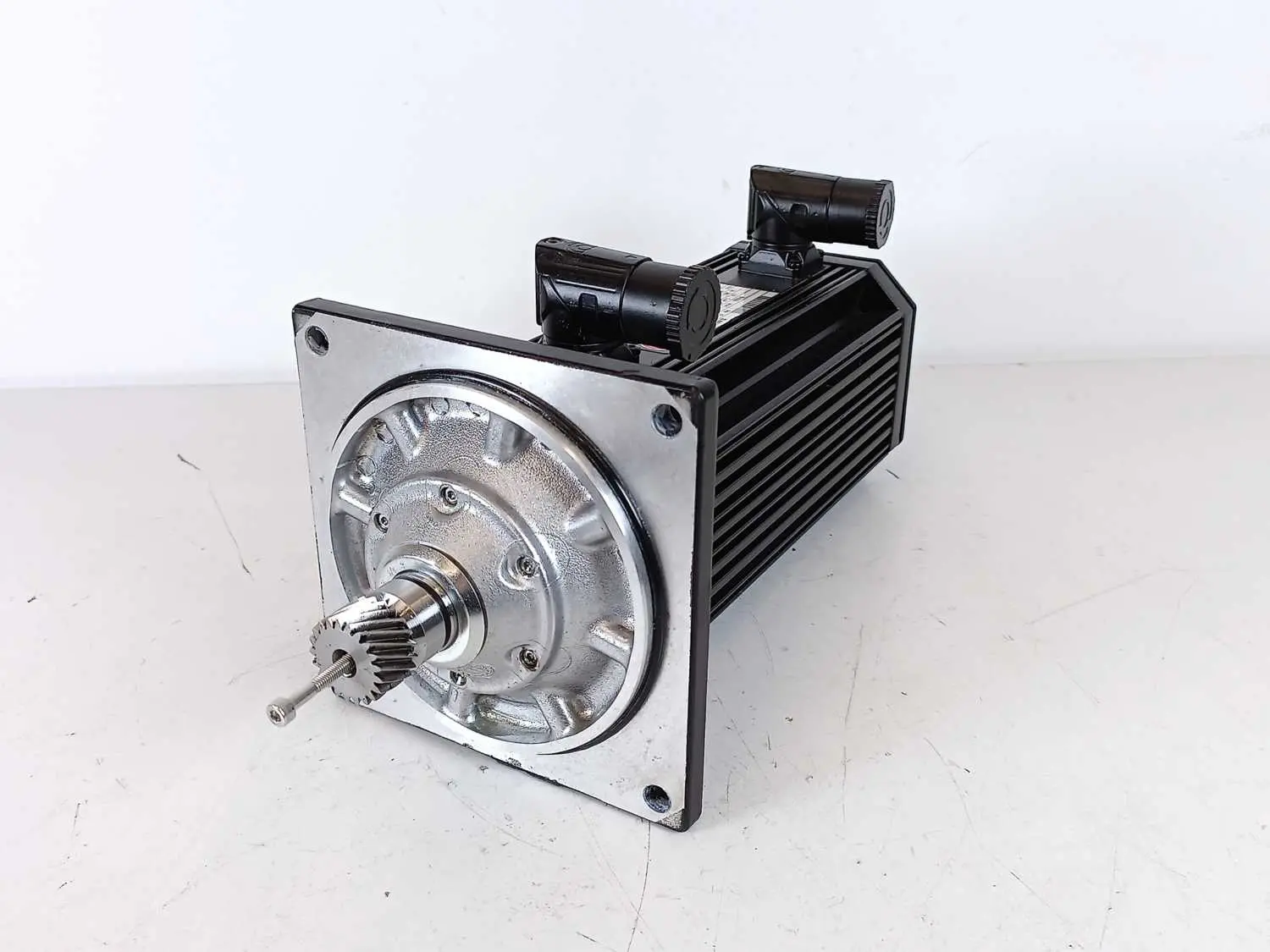 Produktfoto 1 von LENZE MDSKSBS056-33