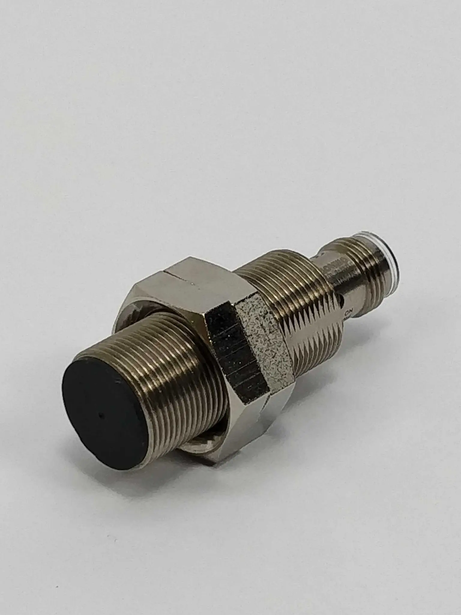 Produktfoto 1 von OMRON E2A3-M18KS11M1-B1