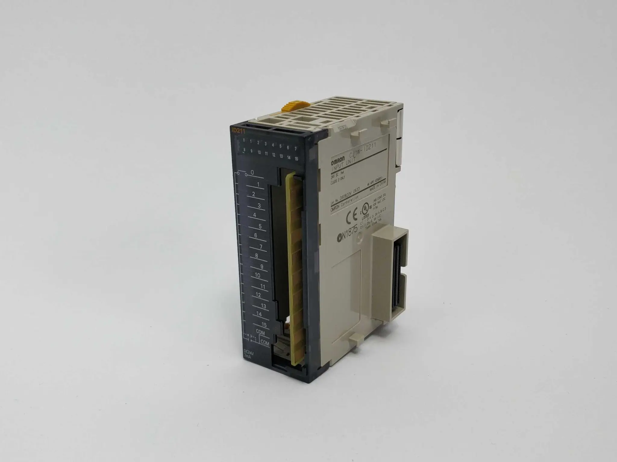Produktfoto 1 von OMRON CJ1W-ID211