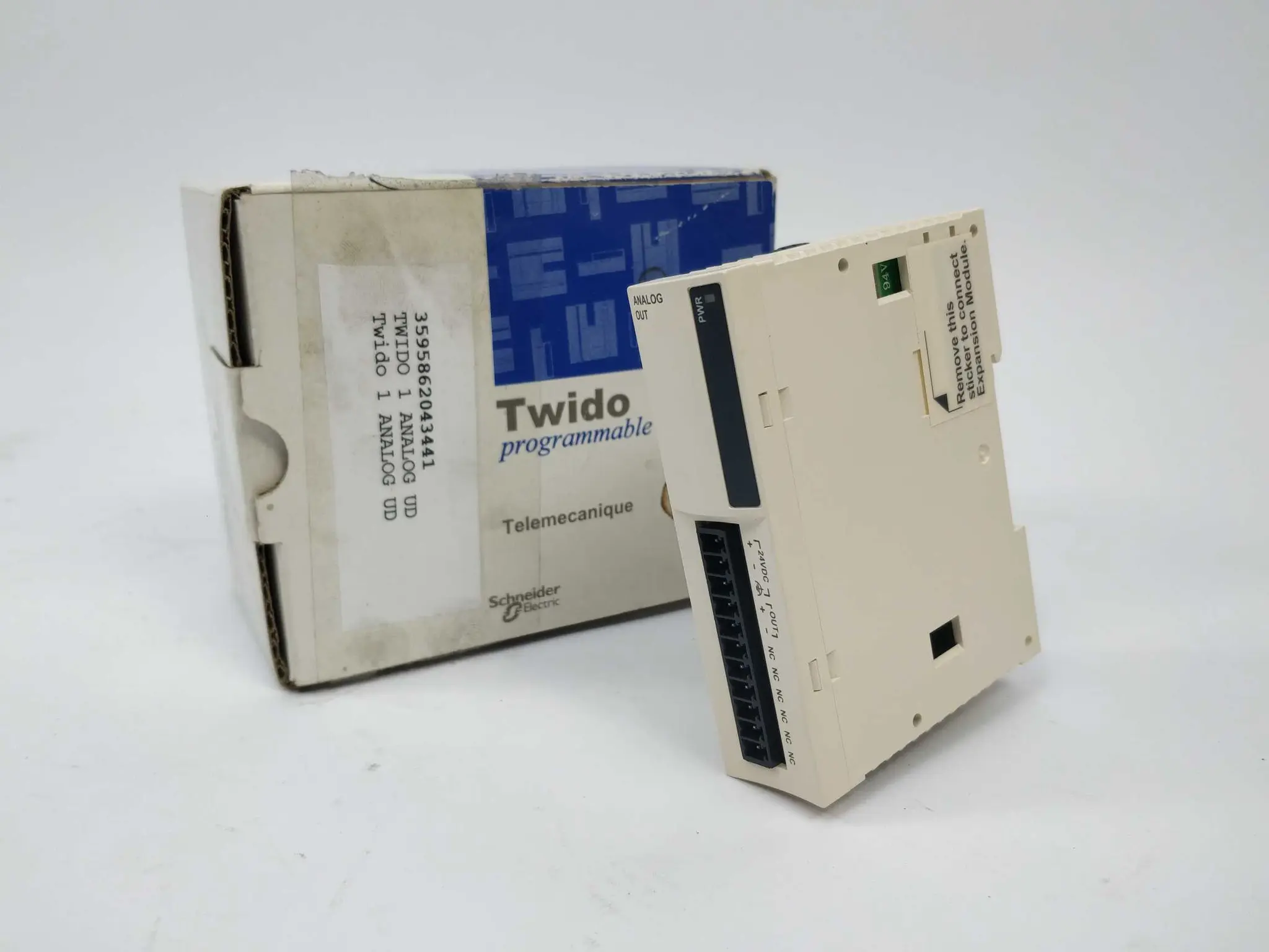 Produktfoto 1 von Schneider Electric TWDAMO1HT