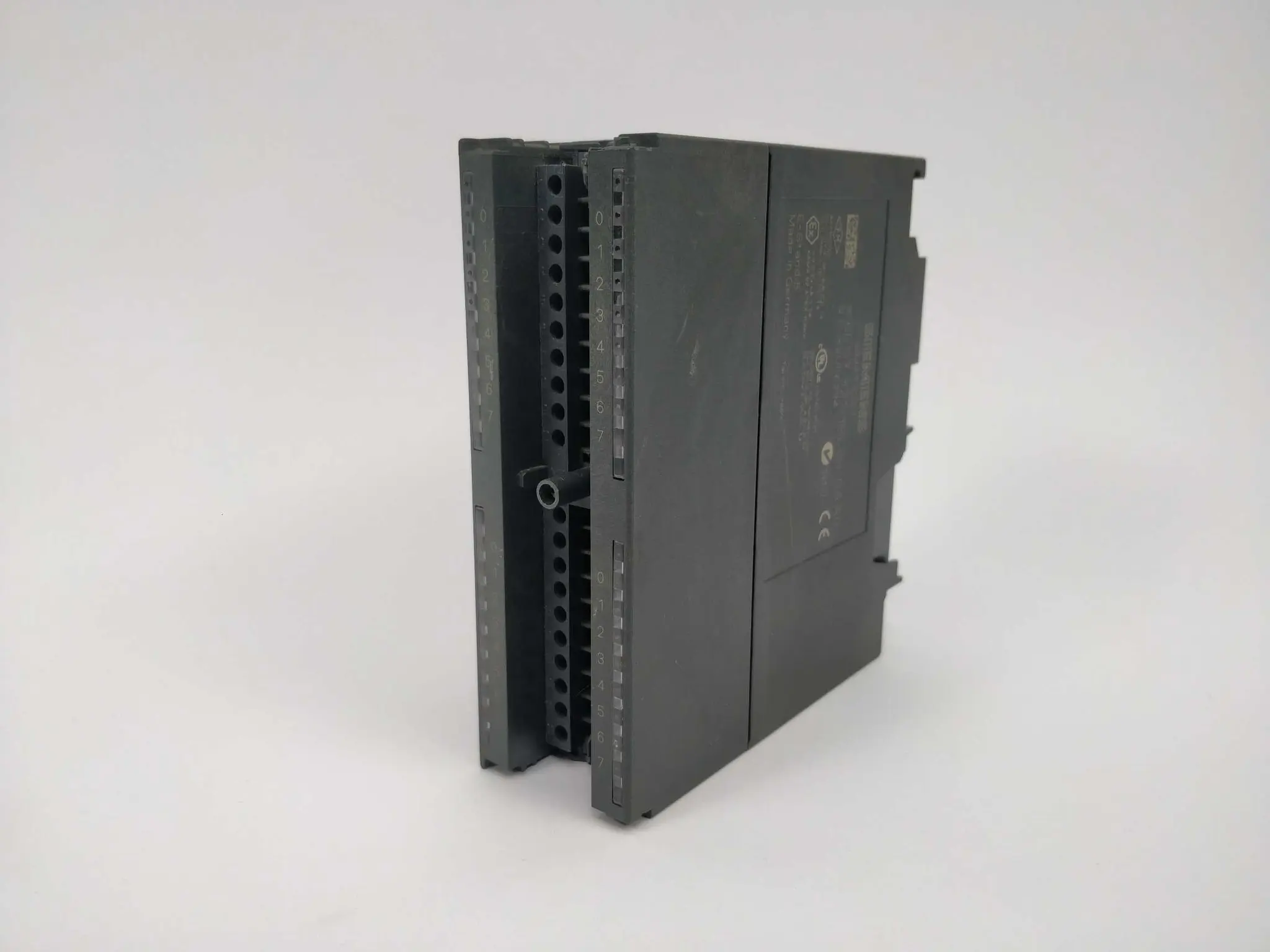 Produktfoto 1 von Siemens 6ES7321-1BL00-0AA0