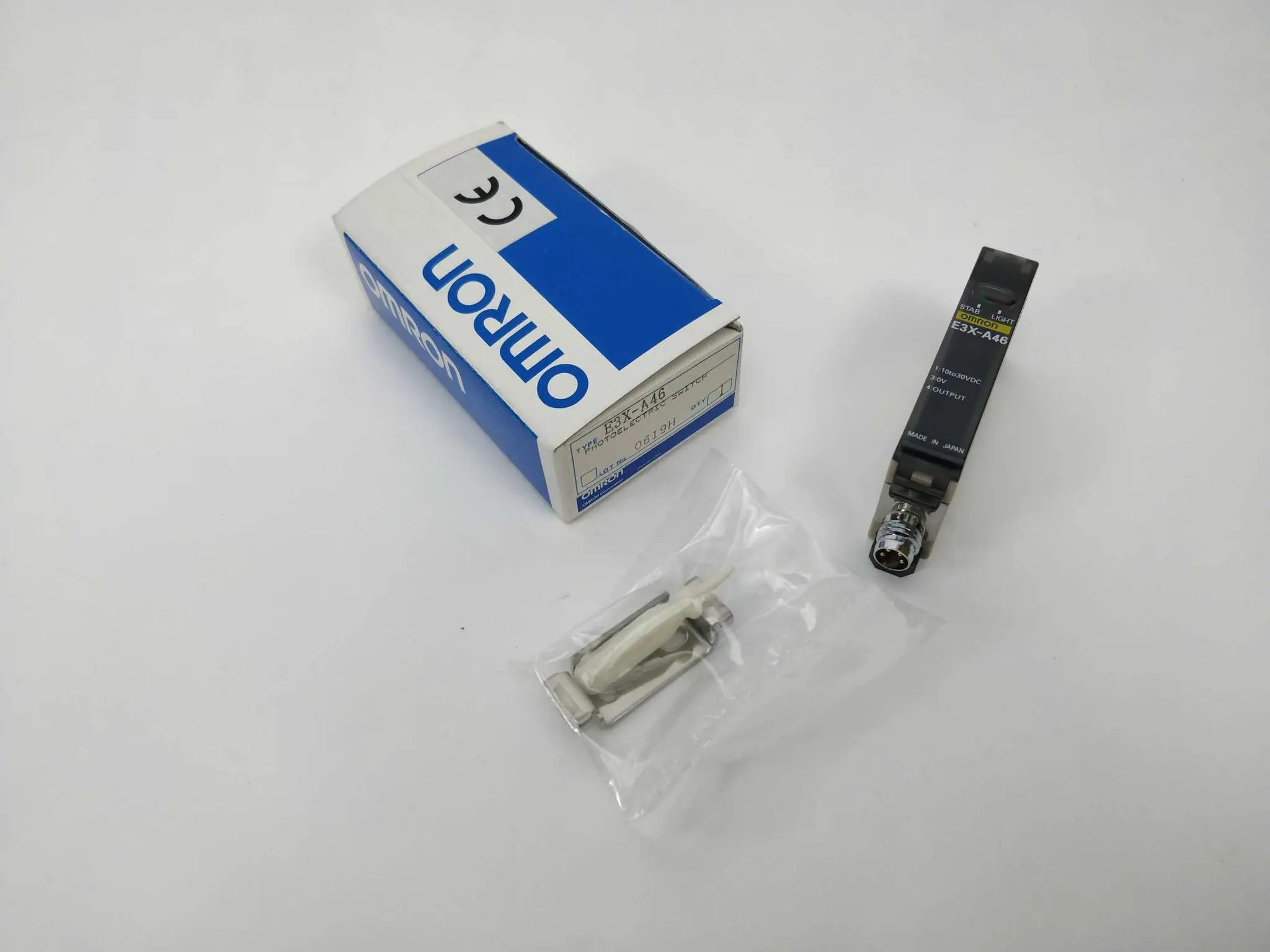 Produktfoto 1 von OMRON E3X-A46