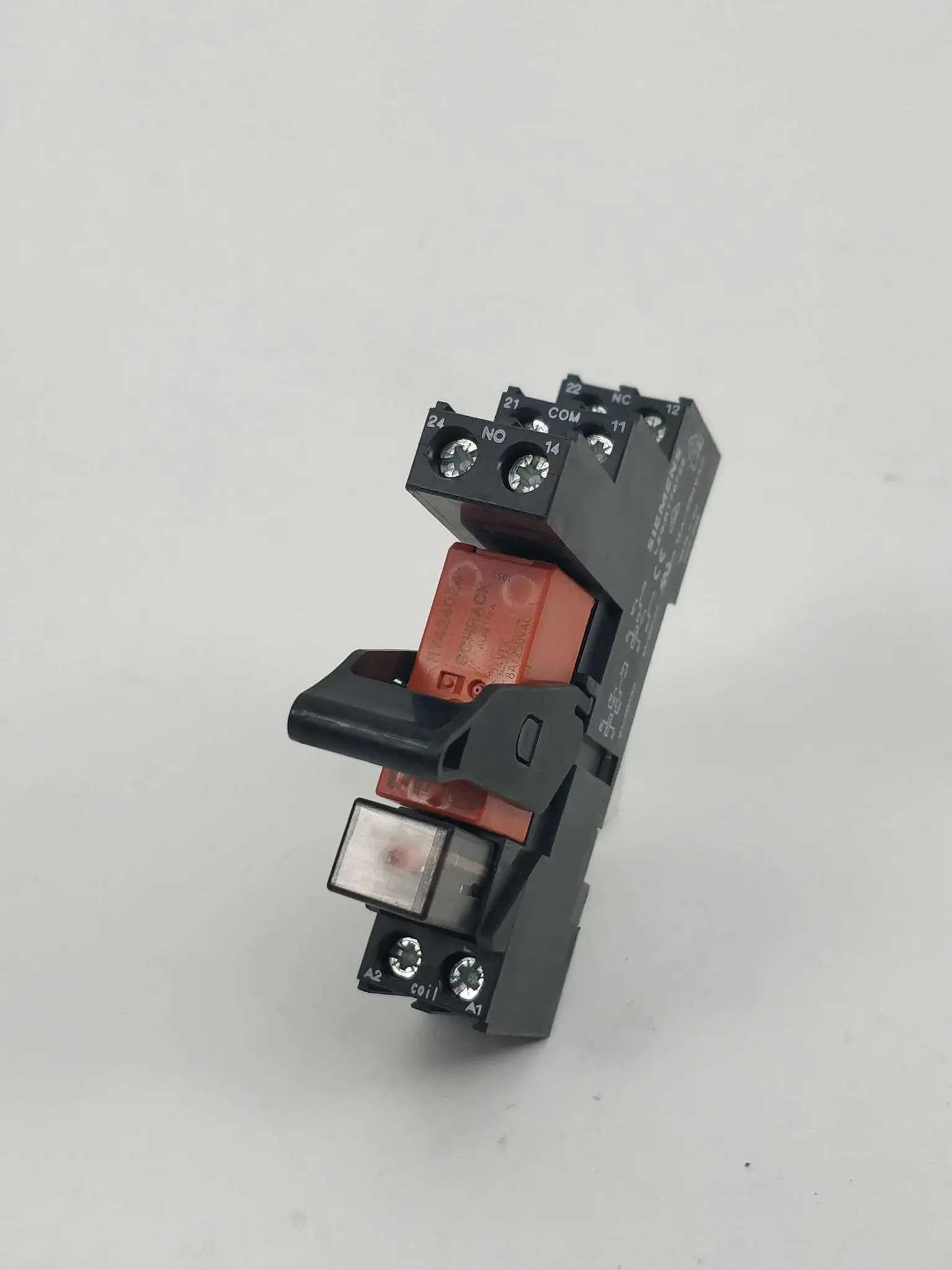 Produktfoto 1 von Siemens LZS:RT4B4L24