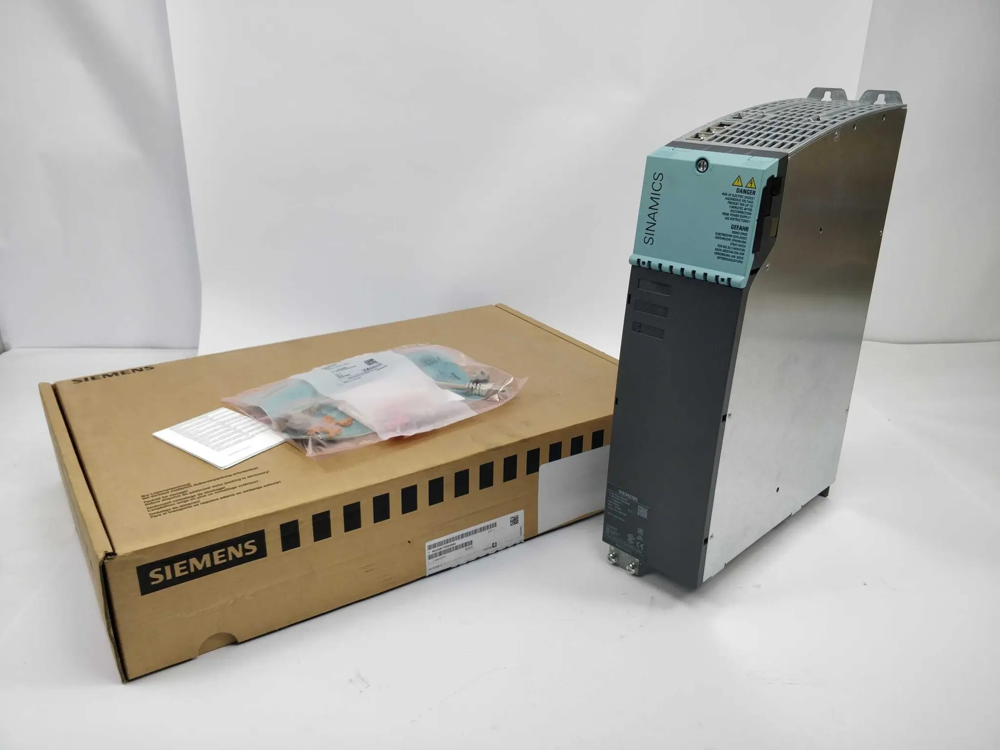 Produktfoto 1 von Siemens 6SL3120-1TE23-0AA4