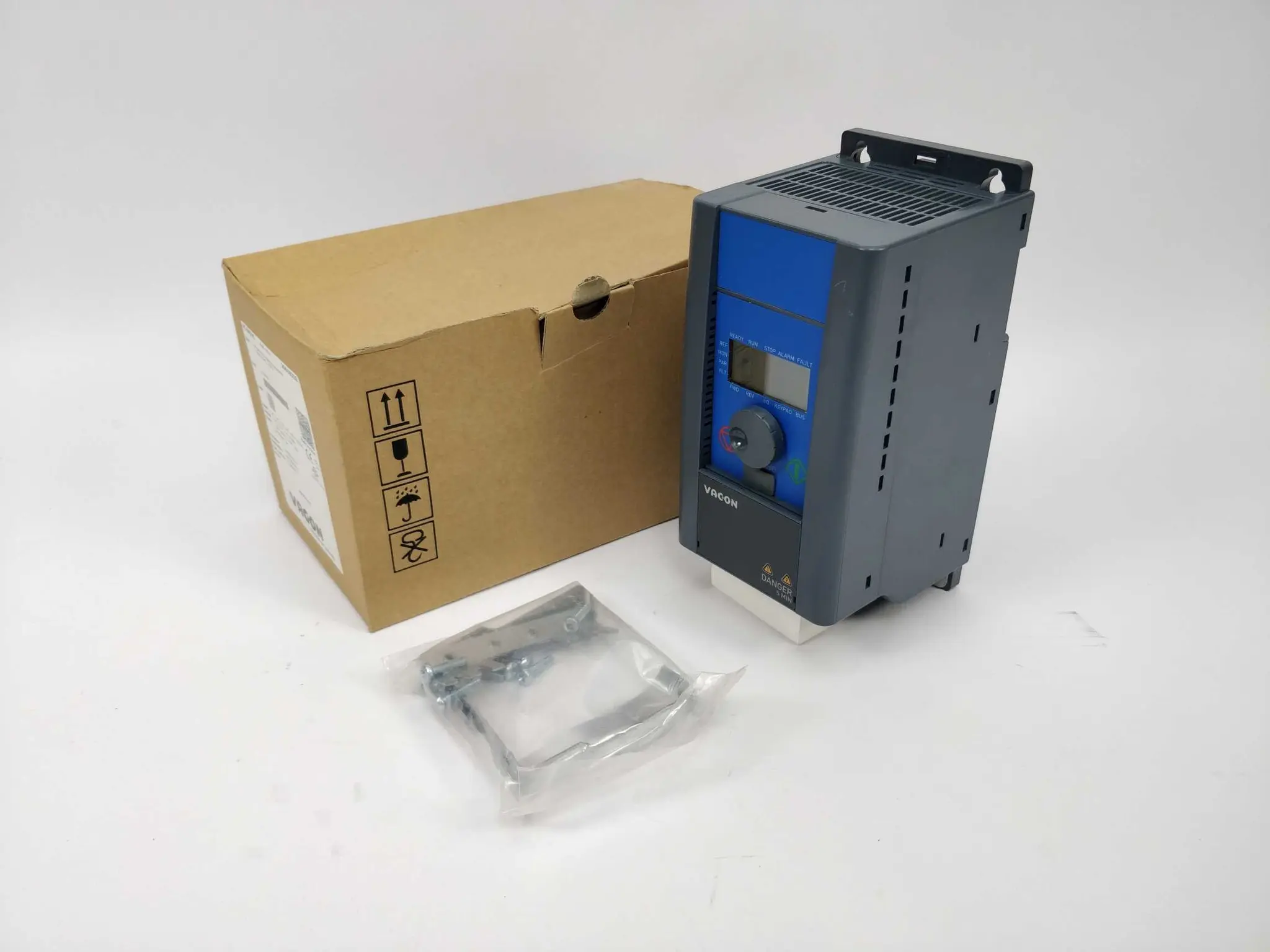 Produktfoto 1 von Vacon VACON0010-3L-0004-4