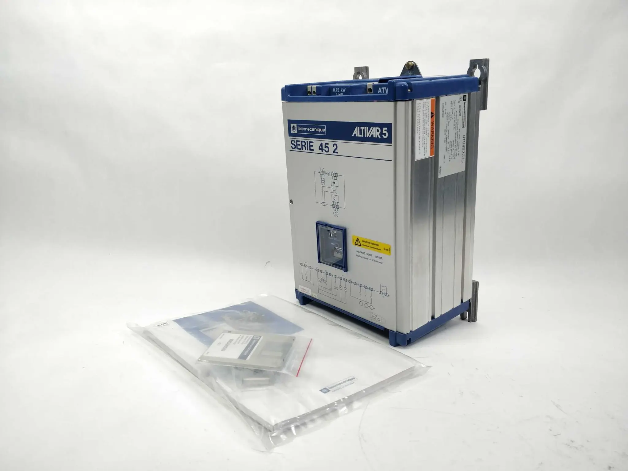 Produktfoto 1 von TELEMECANIQUE ATV452075