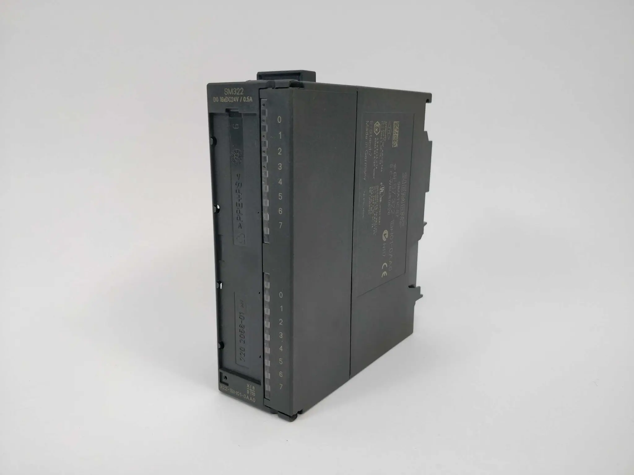Produktfoto 1 von Siemens 6ES7322-1BH01-0AA0