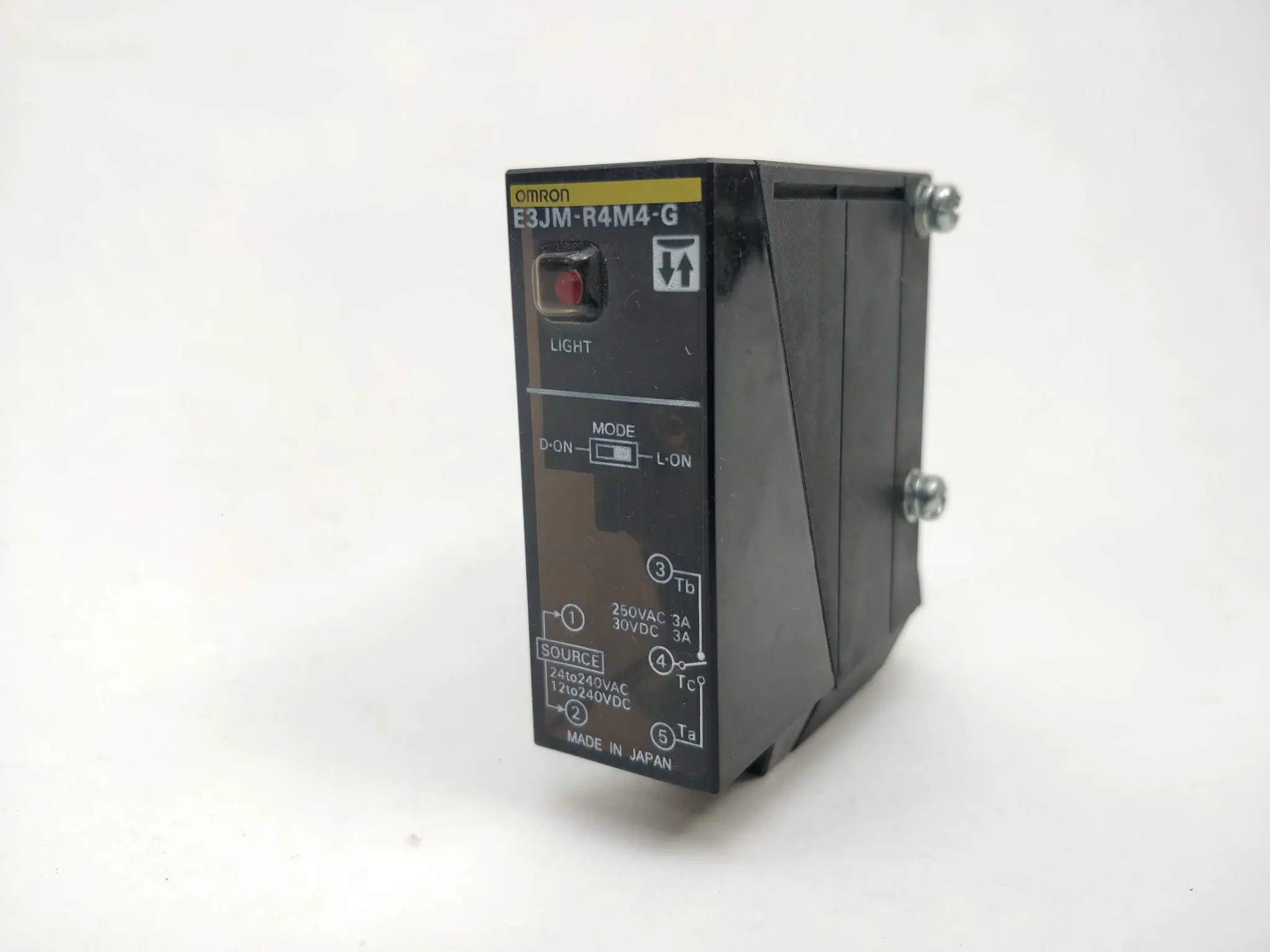 Produktfoto 1 von OMRON E3JM-R4M4-G