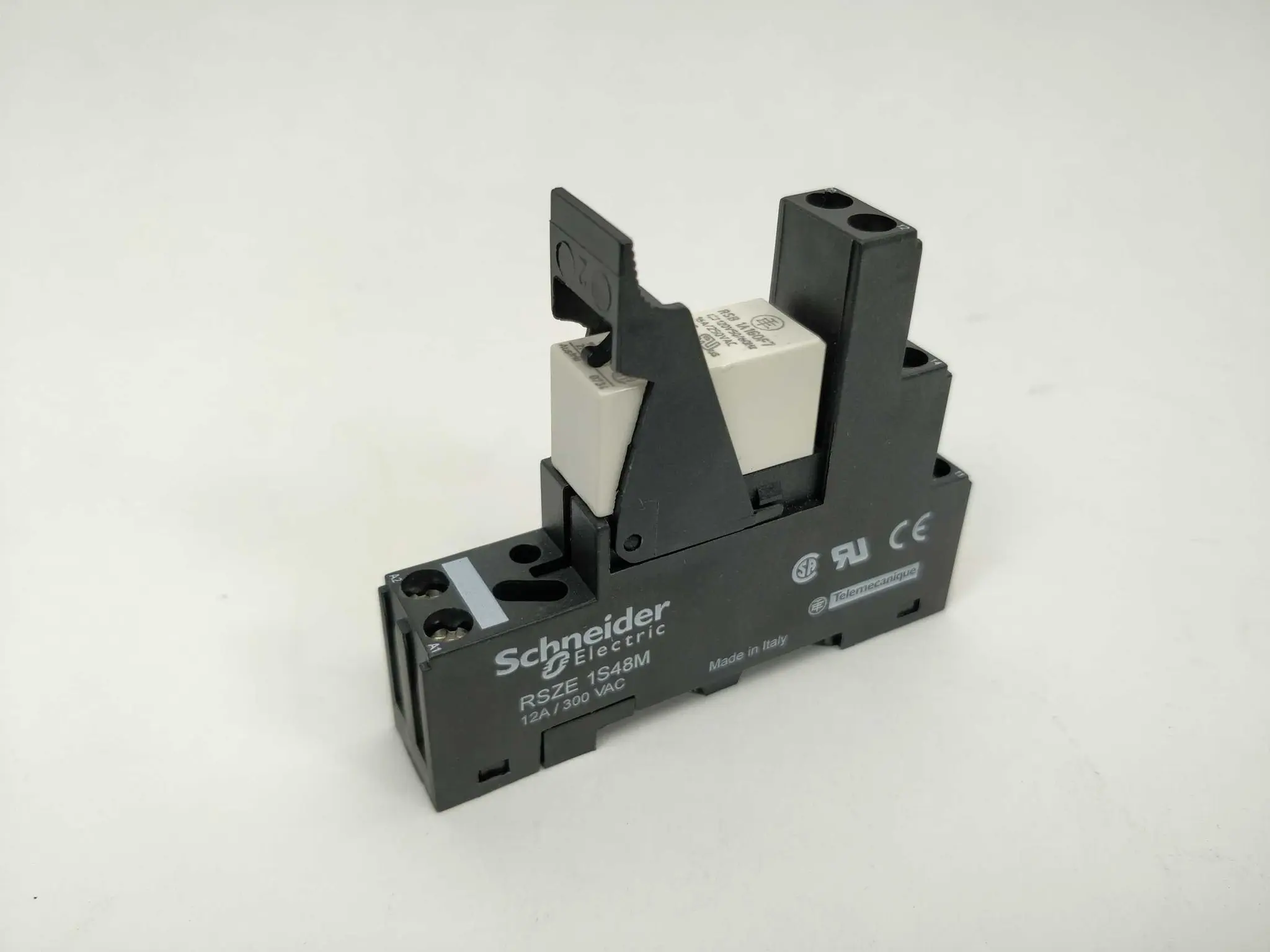 Produktfoto 1 von Schneider / Telemecanique RSB1A160F7
