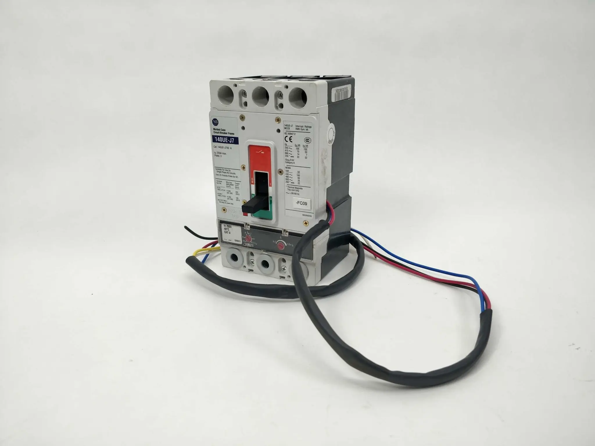 AB 140UE-J7X3