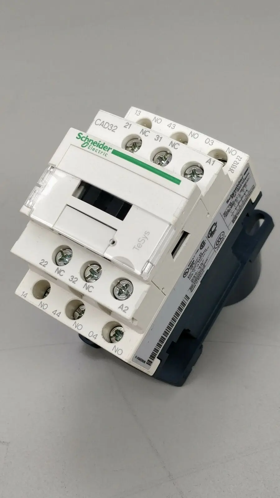 Produktfoto 1 von Schneider Electric CAD32V7