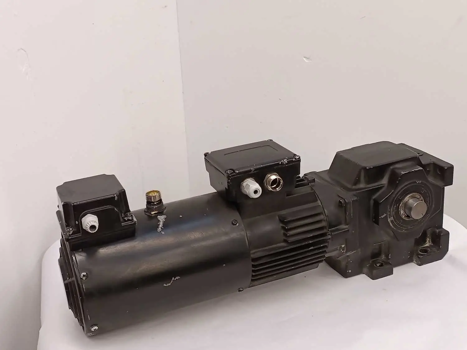 Produktfoto 1 von Keb S2.2A DA80G4 B F I TS