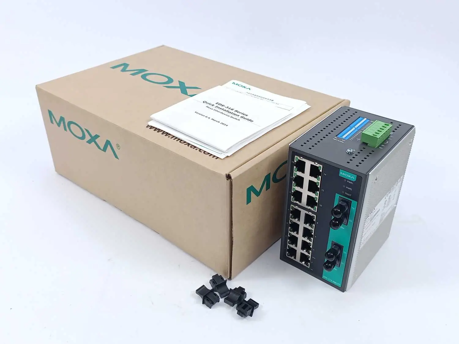 Produktfoto 1 von Moxa EDS-316-MM-ST-T