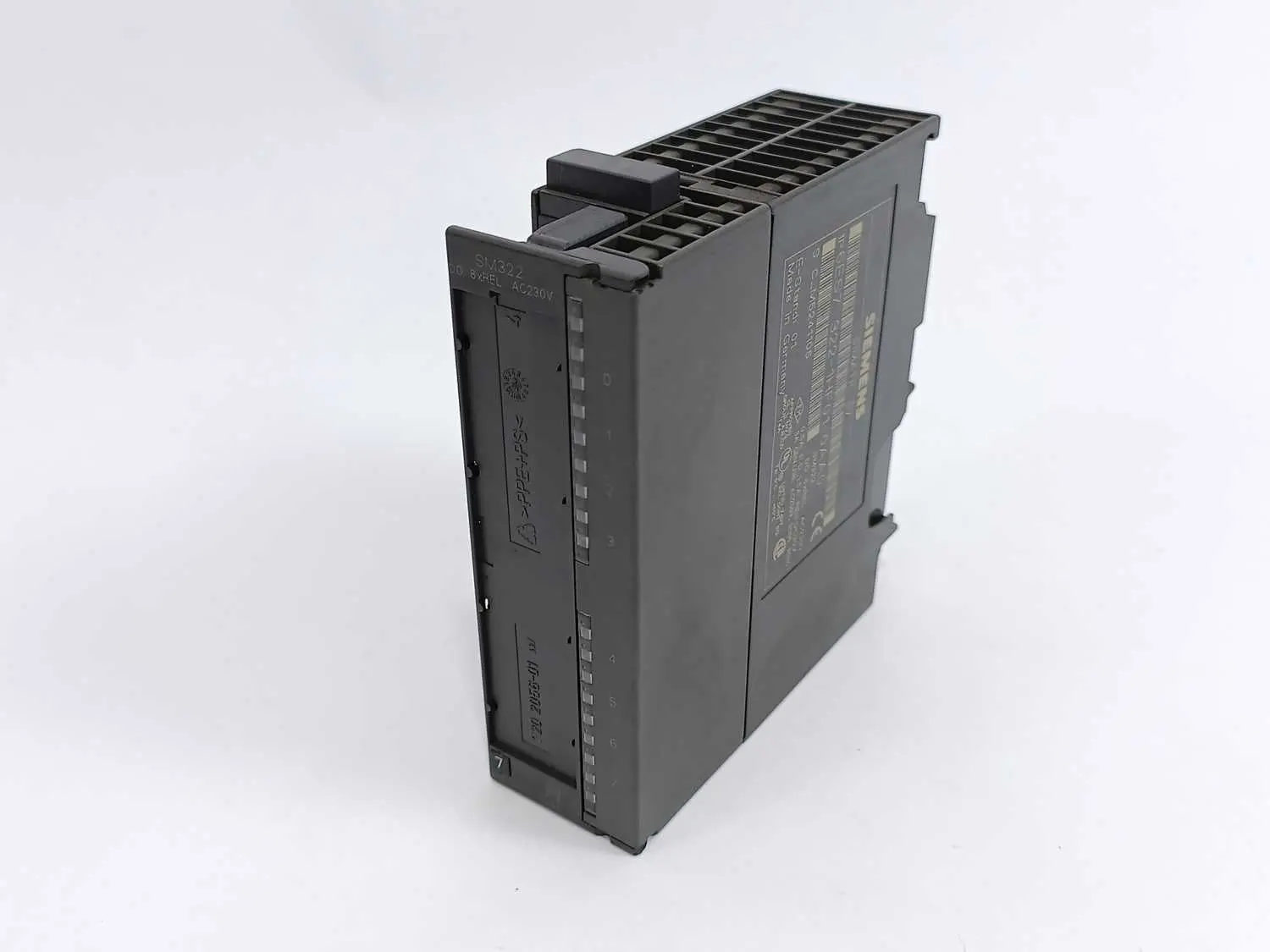 Produktfoto 1 von Siemens 6ES7322-1HF01-0AA0