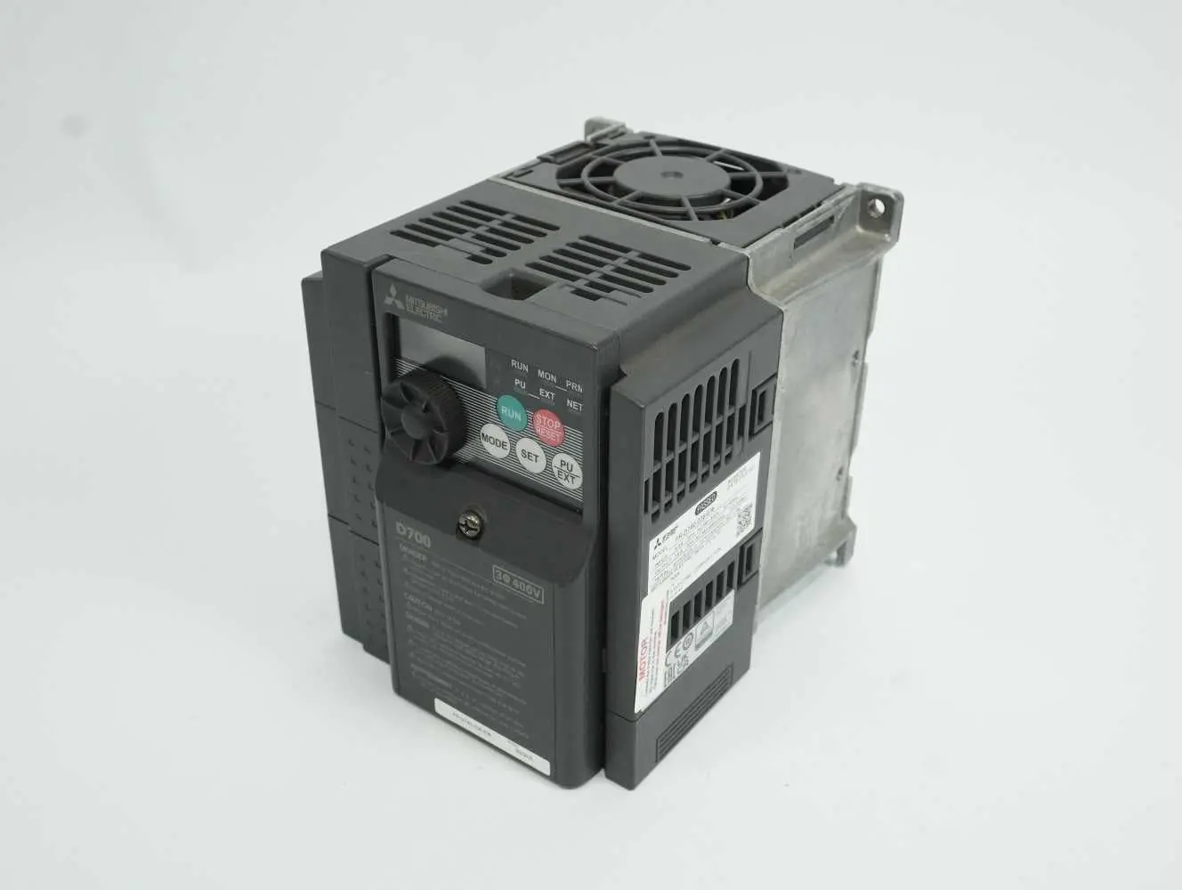 Produktfoto 1 von Mitsubishi FR-D740-036-E16