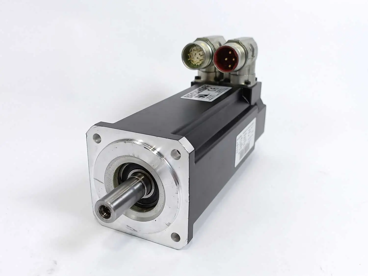 Produktfoto 1 von Beckhoff AM3033-0C00-0000