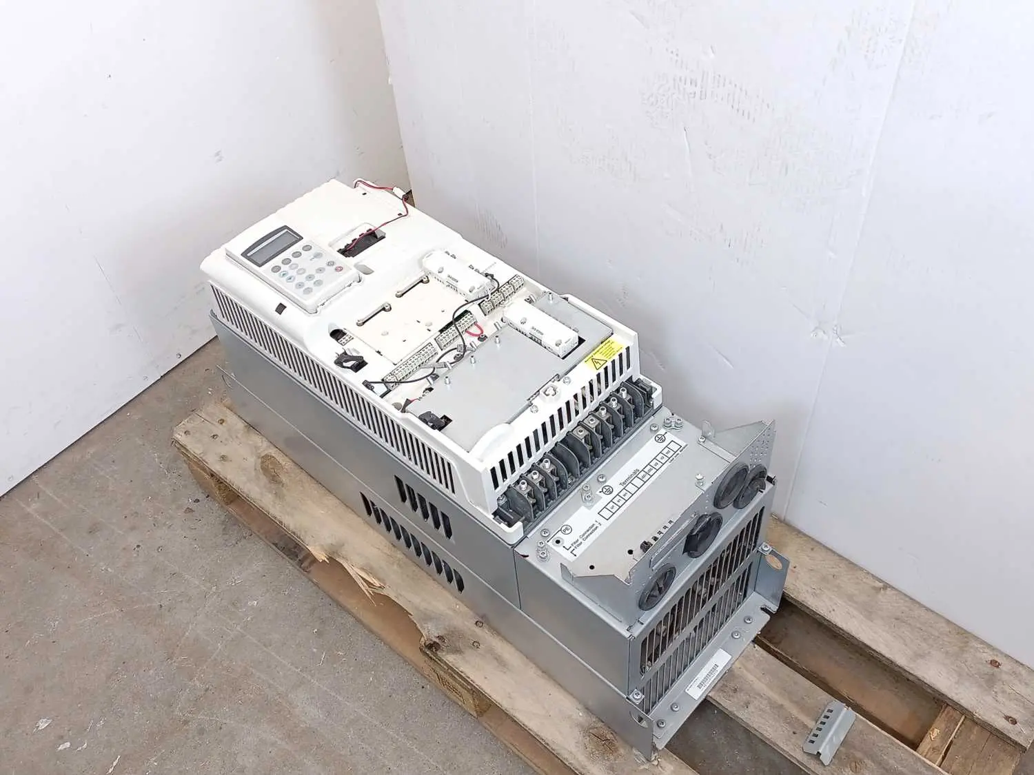 Produktfoto 1 von ABB ACS800-31-0016-3