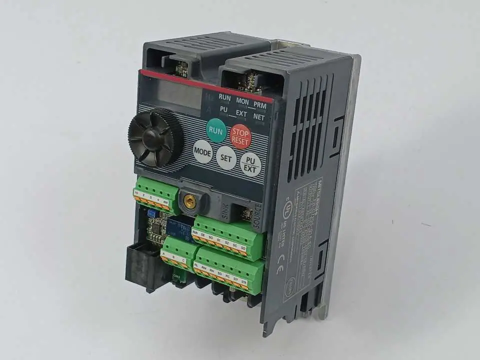 Produktfoto 1 von Mitsubishi FR-D720S-014-EC