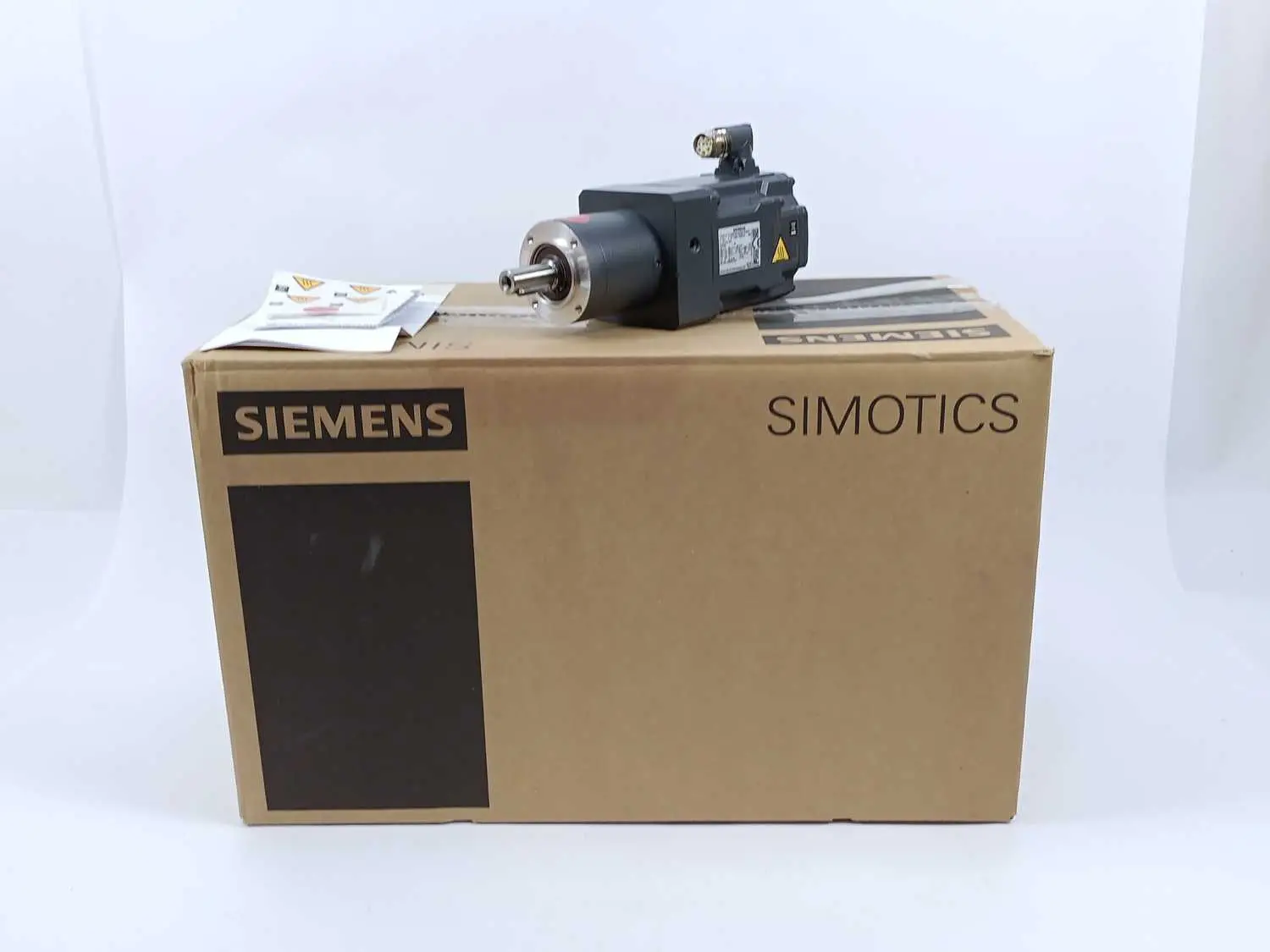 Produktfoto 1 von Siemens 1FK2104-4AF00-2SA0-Z