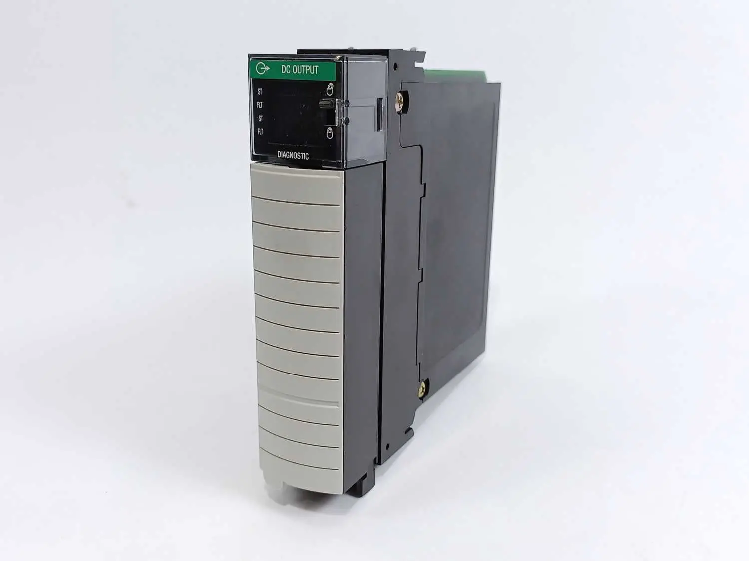 Produktfoto 1 von AB 1756-OB16D