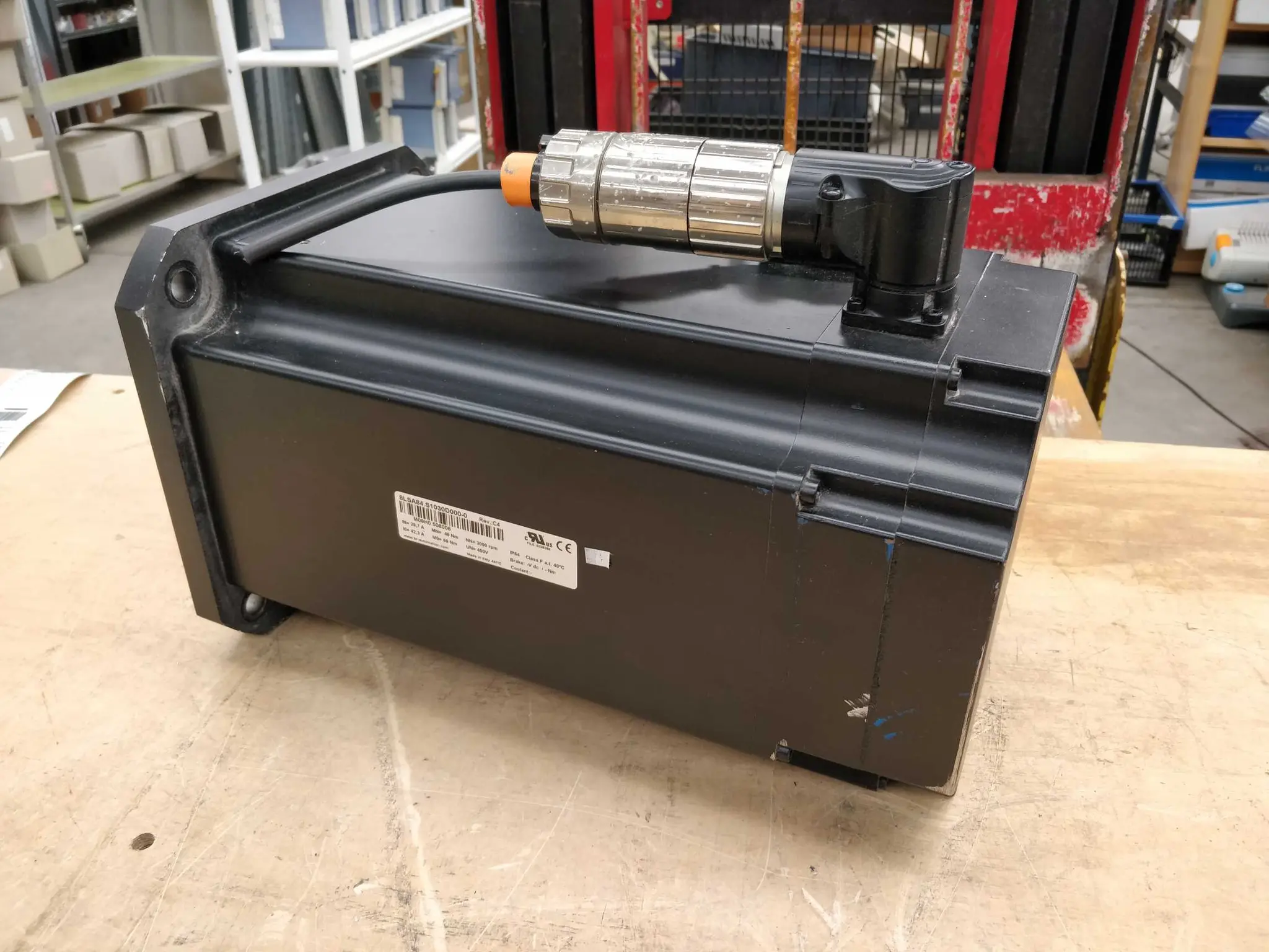 Produktfoto 1 von B&R Automation 8LSA84.S1030D000-0