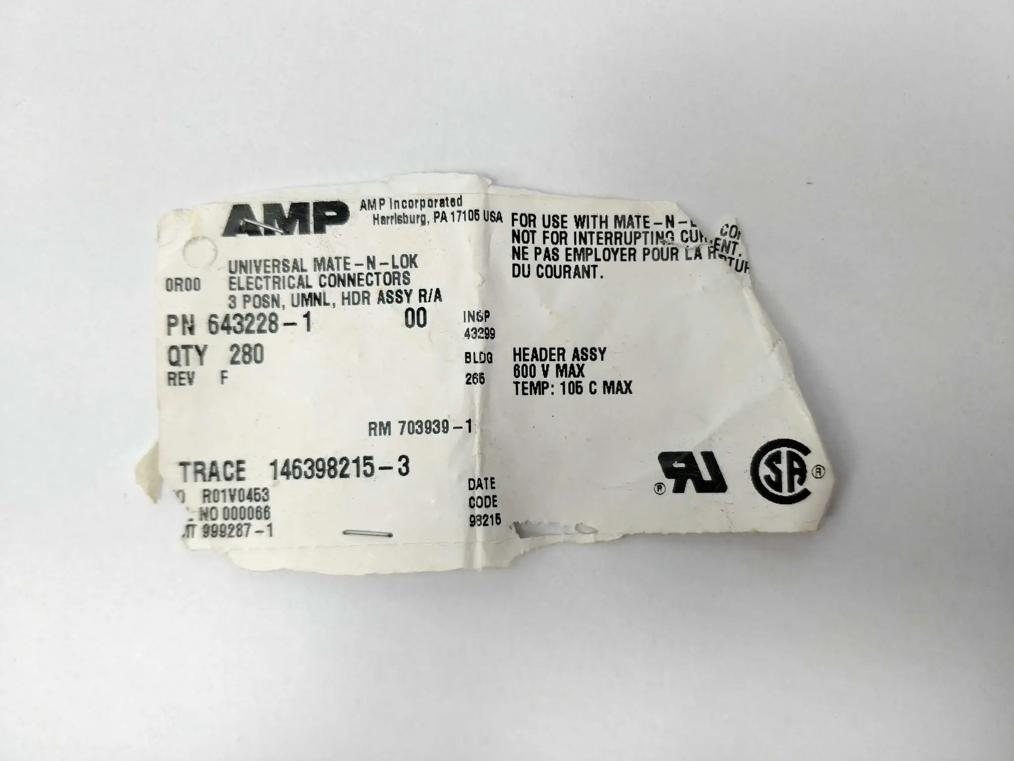 Produktfoto 1 von AMP 643228-1