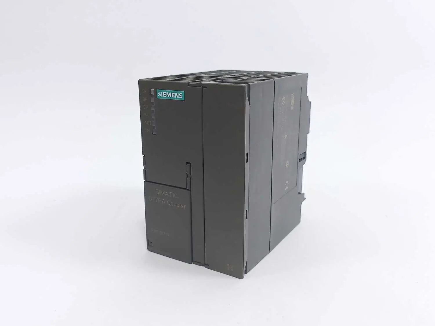 Produktfoto 1 von Siemens 6ES7157-0AC83-0XA0