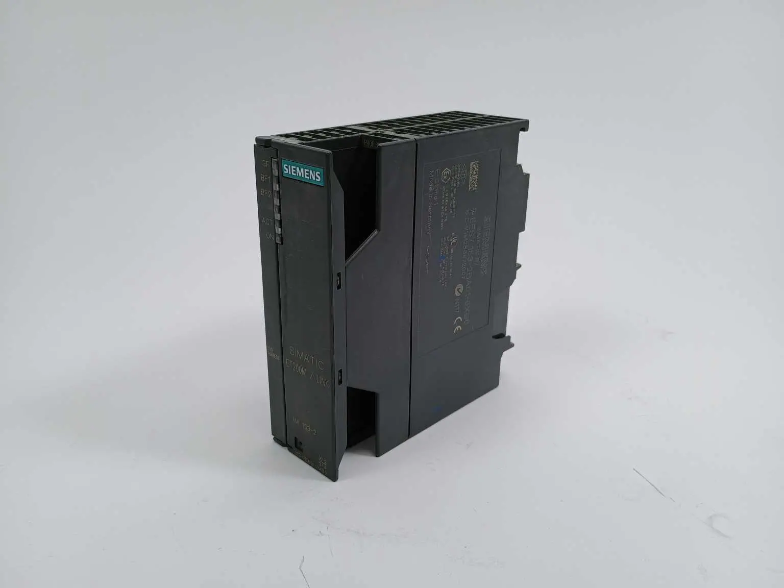 Produktfoto 1 von Siemens 6ES7153-2BA01-0XB0