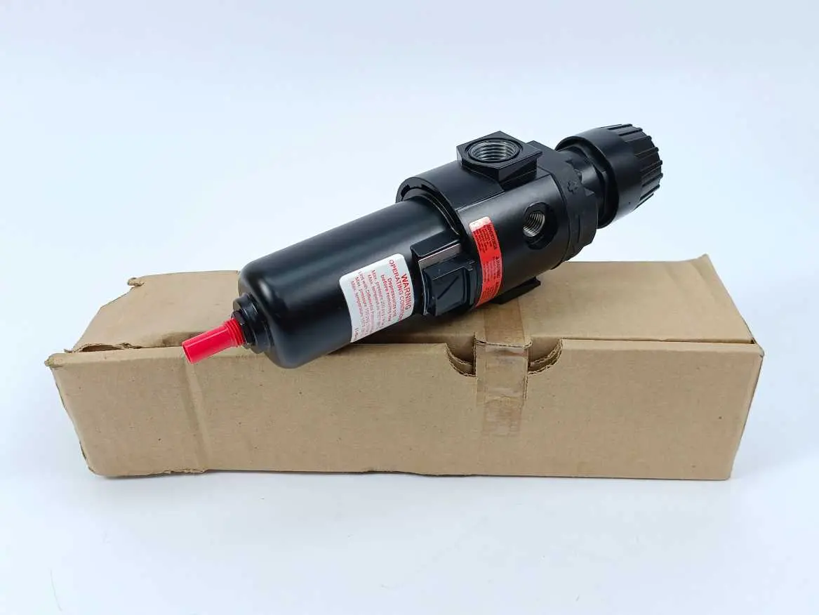 Produktfoto 1 von Wilkerson CB6-C4-FM0