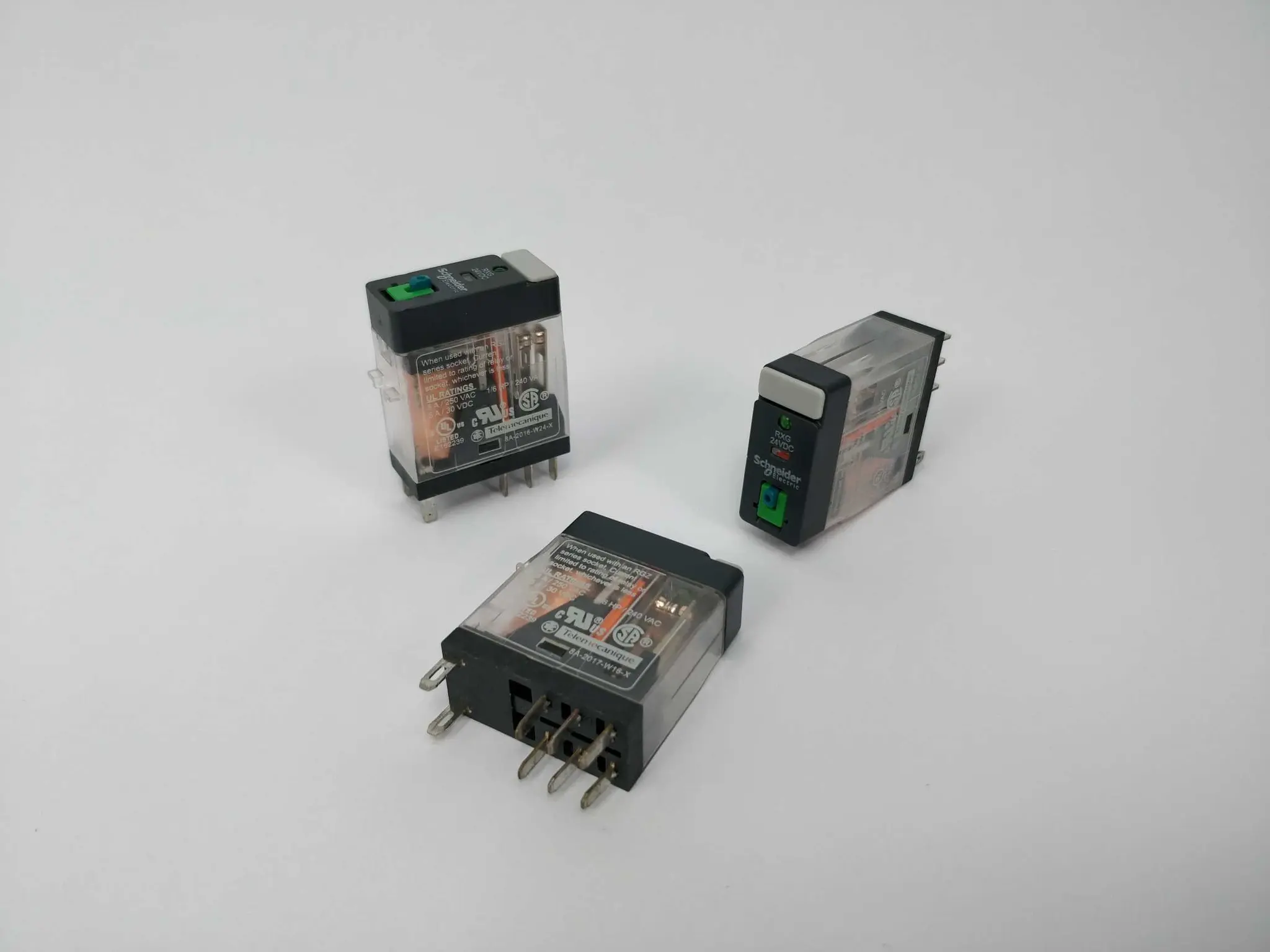 Produktfoto 1 von Schneider Electric RXG22BD