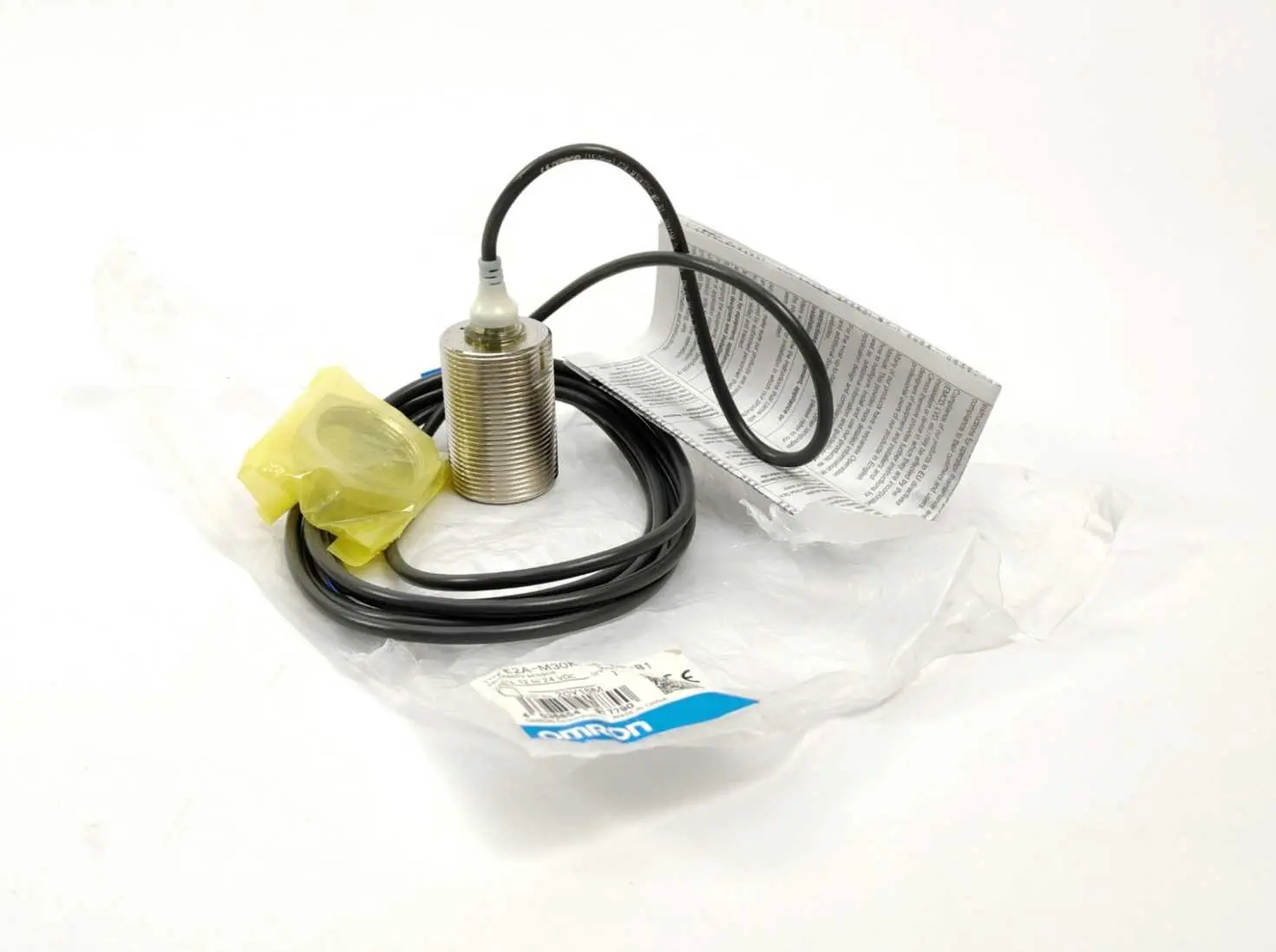 Produktfoto 1 von OMRON E2A-M30KS15-WP-B1