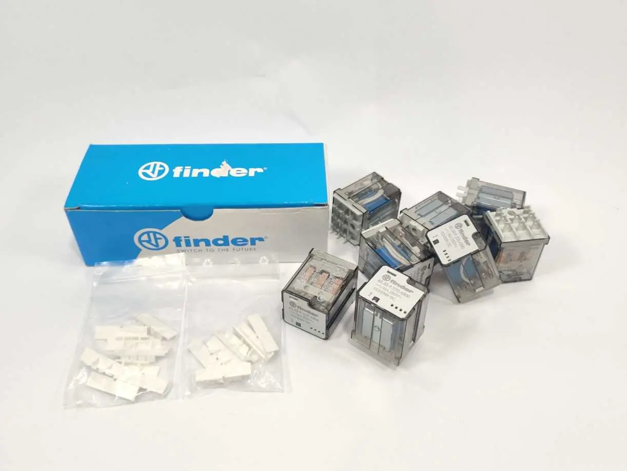 Produktfoto 1 von Finder 62.33.9.220.4300