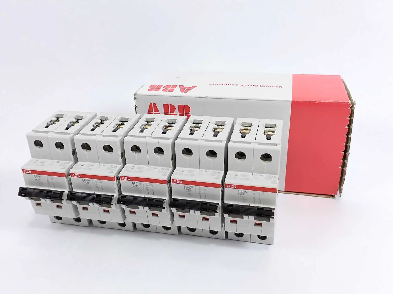 Produktfoto 1 von ABB 2CDS272001R0404